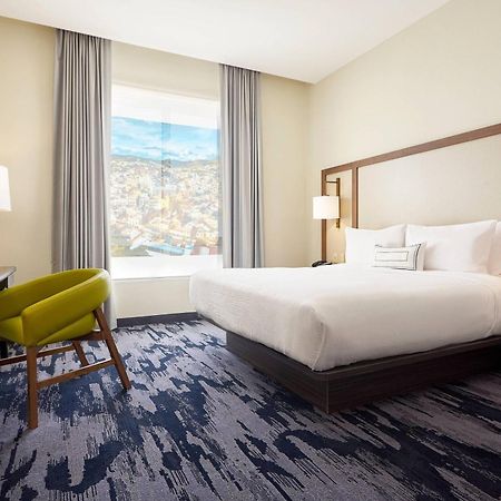 Fairfield Inn & Suites Silao Guanajuato Airport エクステリア 写真