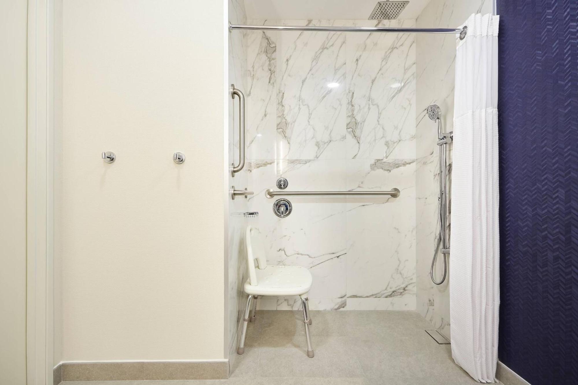 Fairfield Inn & Suites Silao Guanajuato Airport エクステリア 写真