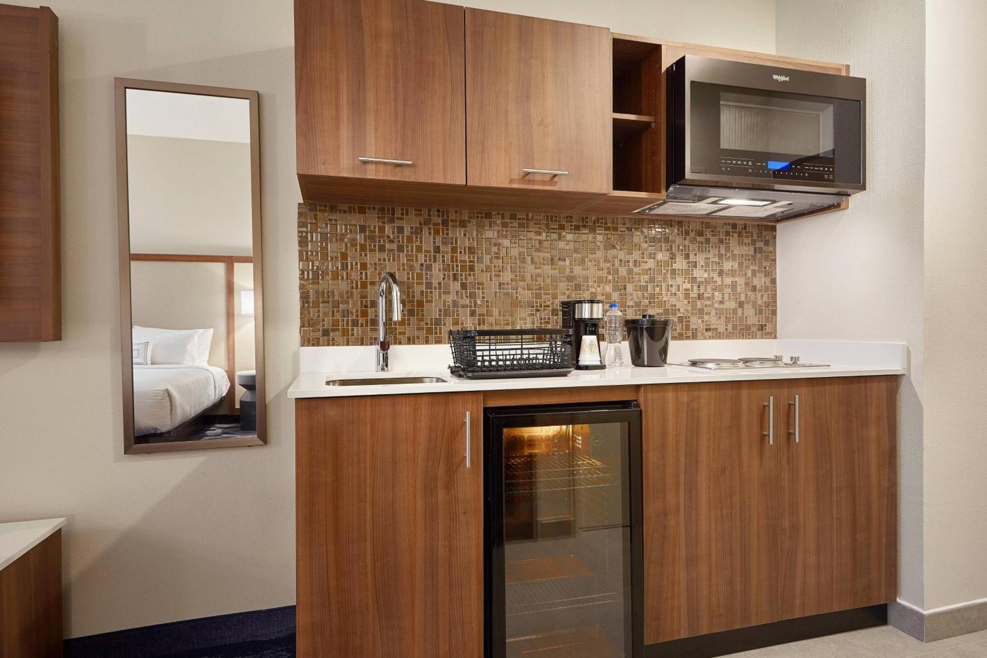 Fairfield Inn & Suites Silao Guanajuato Airport エクステリア 写真