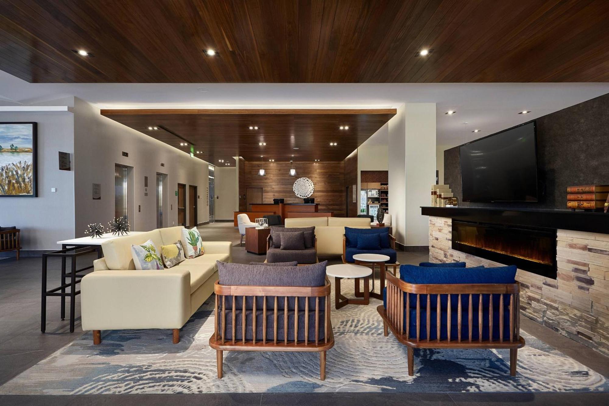 Fairfield Inn & Suites Silao Guanajuato Airport エクステリア 写真